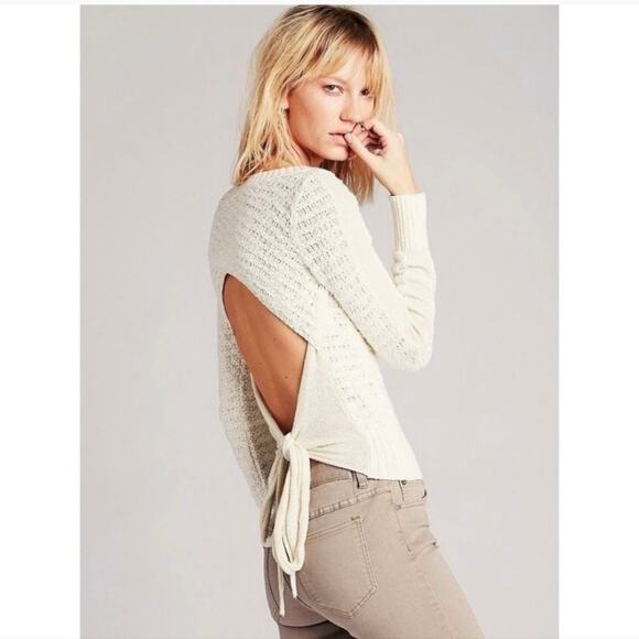 Free People Cotton Bow Back Chunky Knit Pullover Cream Boho Sweater Top Size XS - Picture 1 of 10